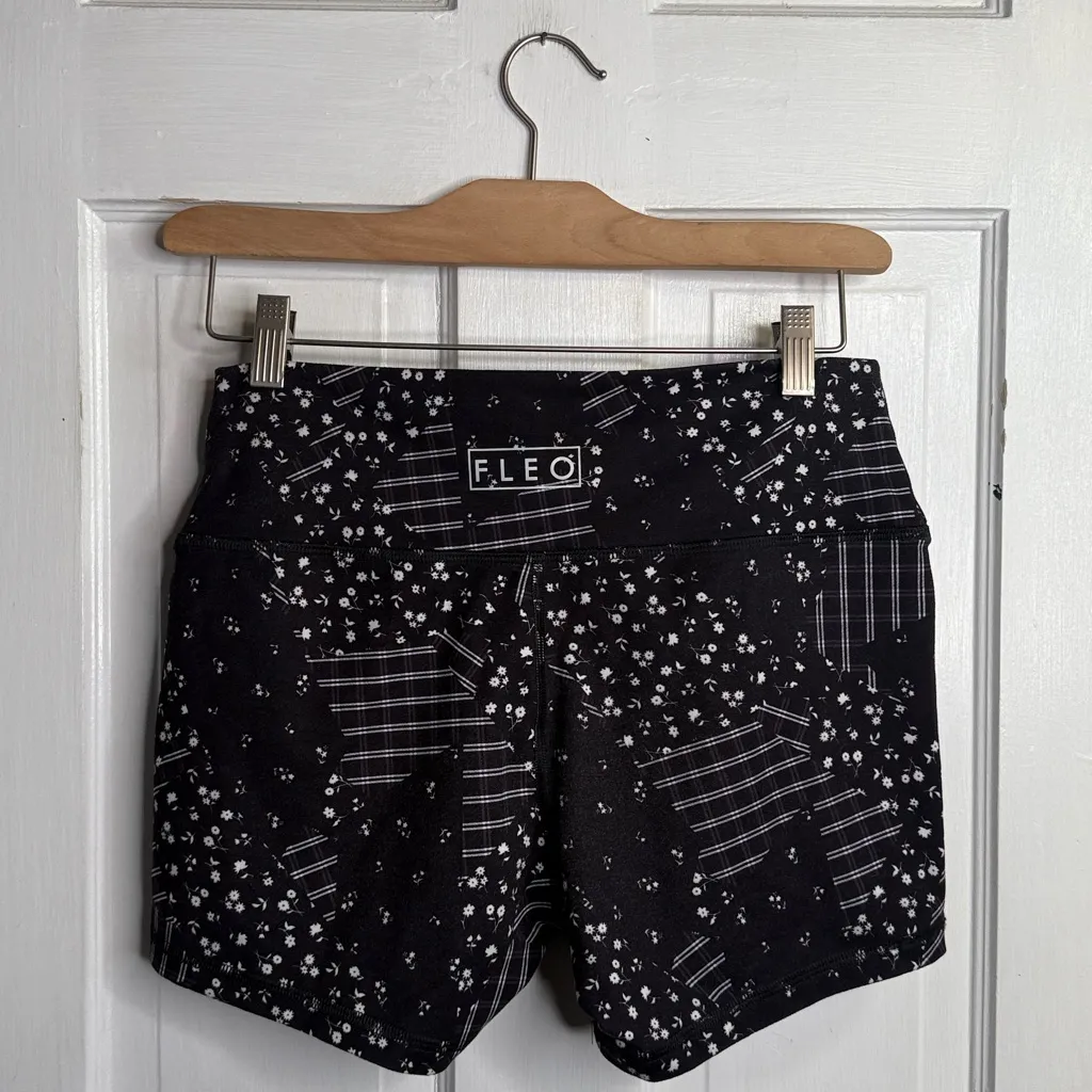 Fleo Women’s Booty Workout Patchwork Print Dance Shorts W1970 Sz L Black Size L - Image 4