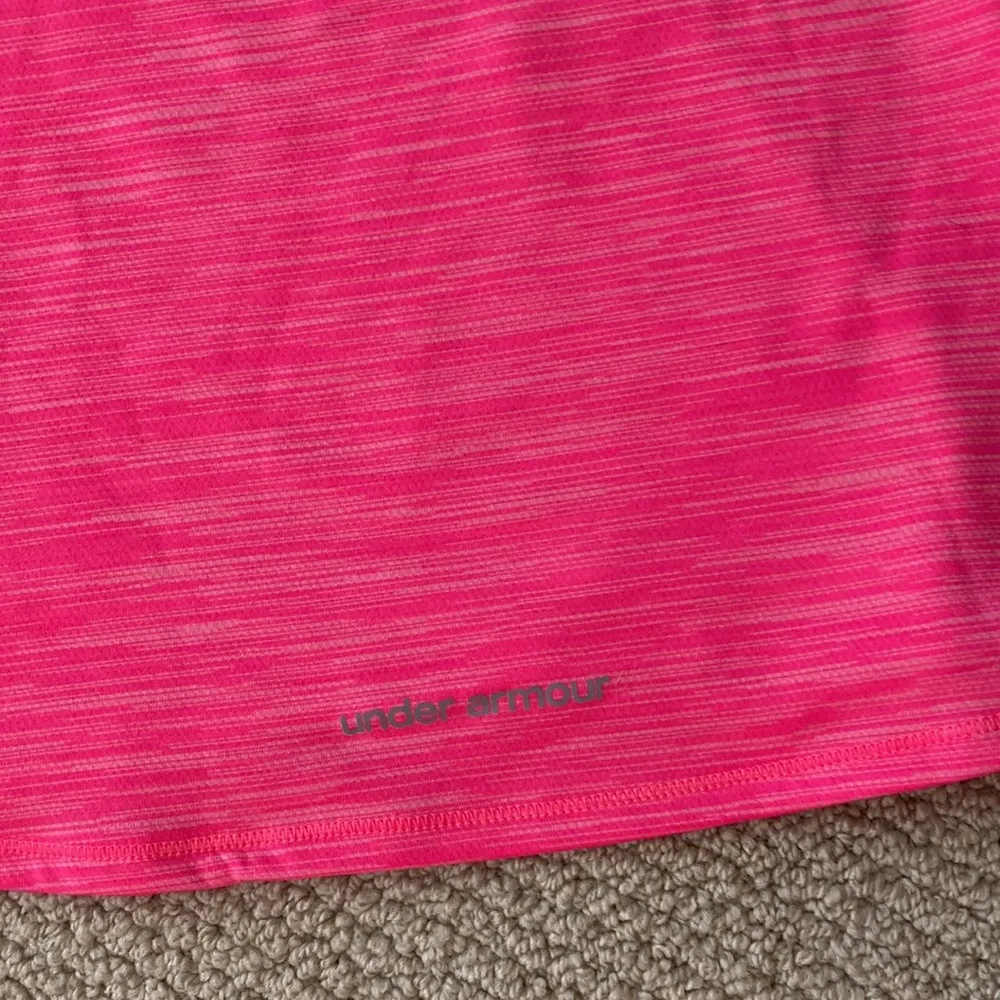 Under Armour Fitted Long Sleeve Turtleneck Top Shirt Hot Pink Size XS Like New - Image 9