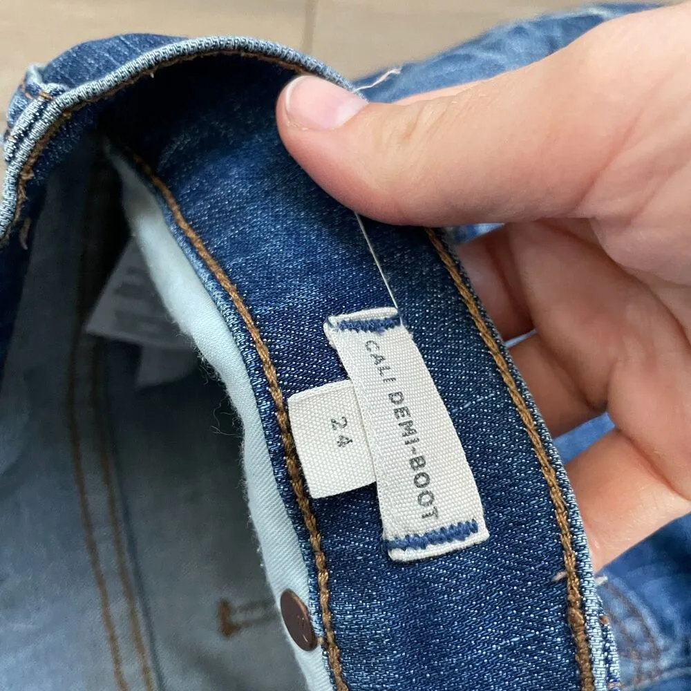 Madewell Cali Demi Boot Cut Jeans raw hem size 24 - Image 10