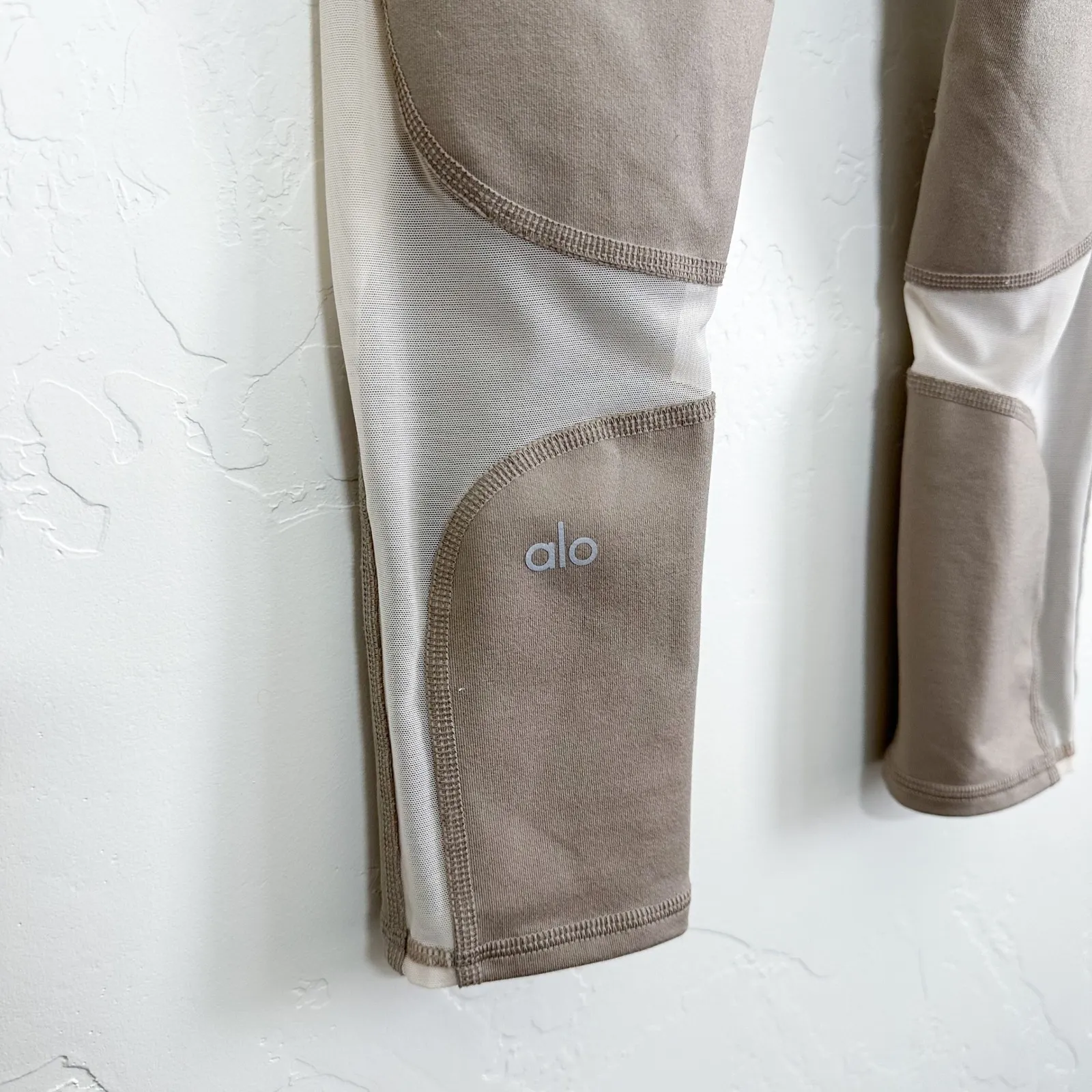 ALO Yoga | High Waisted Coast Yoga Capris Leggings in Gravel Tan - Image 5