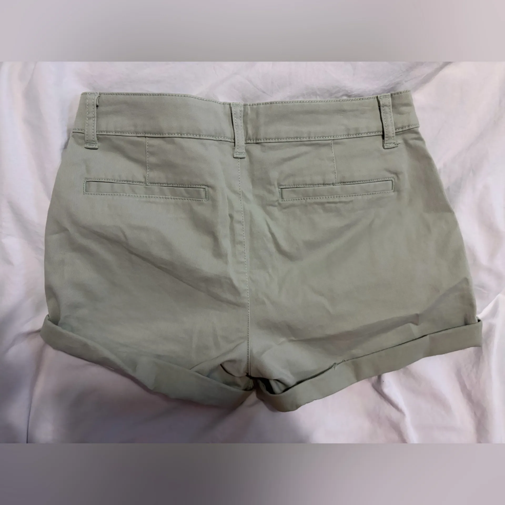 a.n.a Women's Sage Shorts - Image 2