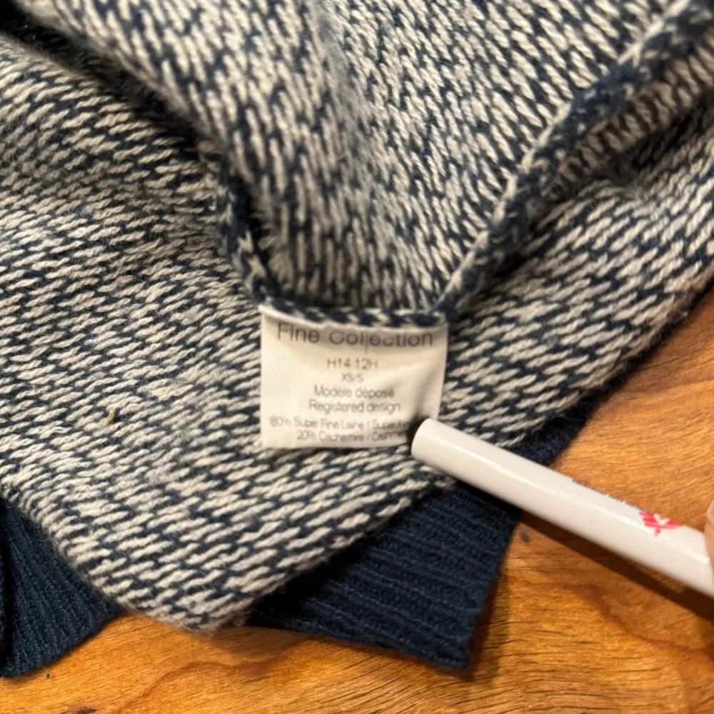 Women’s Fine Collection Paris Cashmere sweater in Gradient Ombré Pattern. EUC Blue Size undefined - Image 14