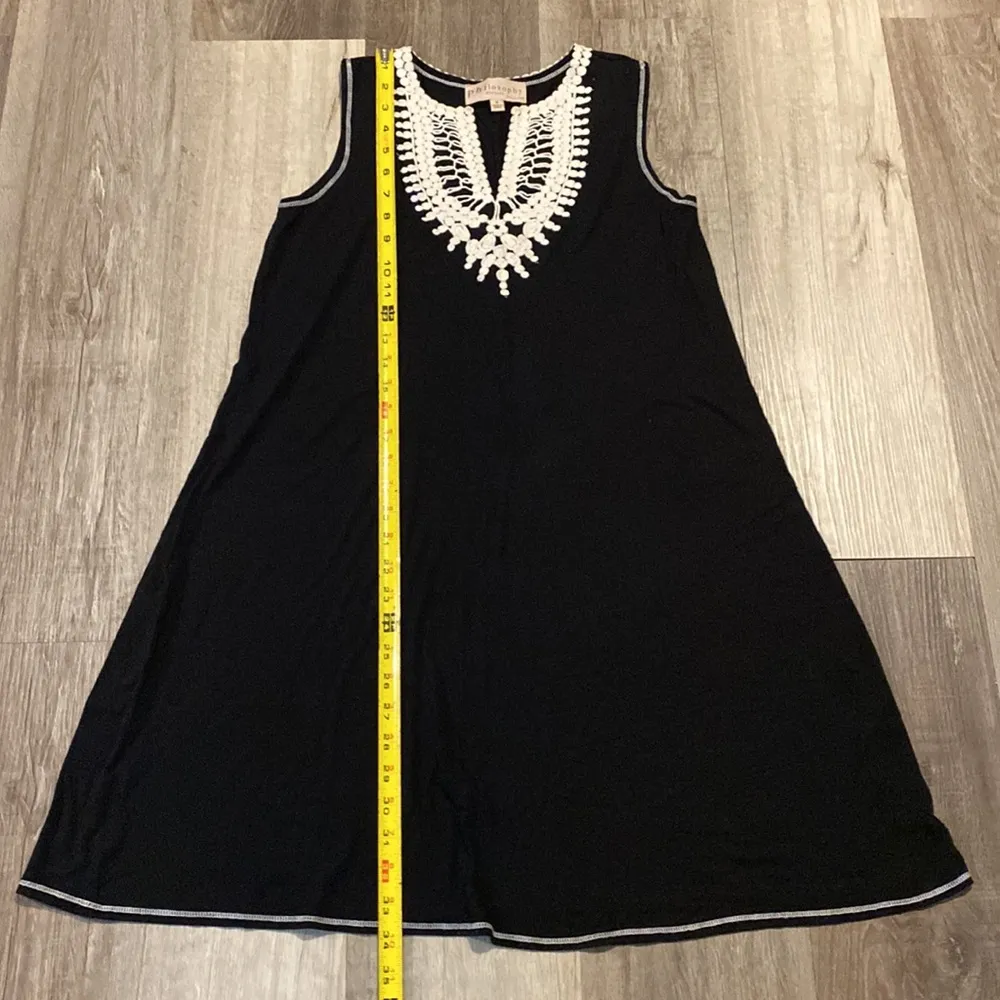 Philosophy womens sleeveless black crochet neckline dress size S - Image 6
