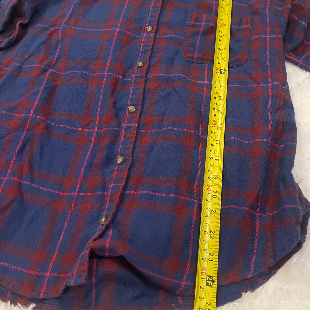 Red blue plaid Hollister flannel button up shirt top blouse woman’s large - Image 3