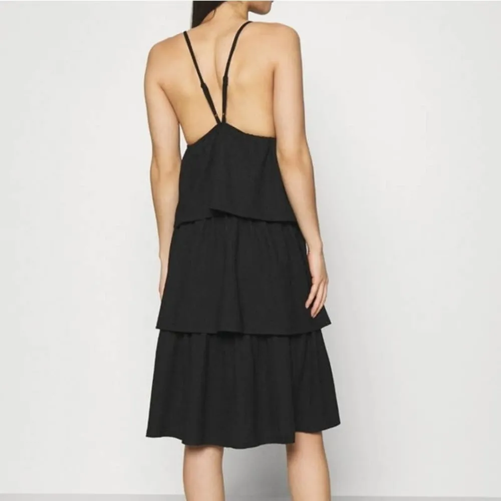 VERO MODA Kimber V-Back Tiered Empire Dress​​​​​​​​​​​ - Image 2
