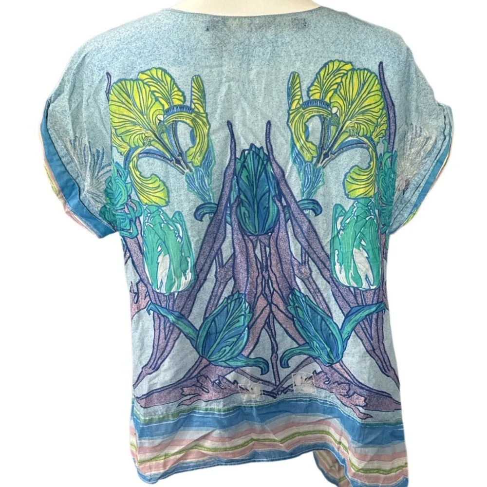 Chelsa & violet Colorful V-Neck Women's Top - Image 2