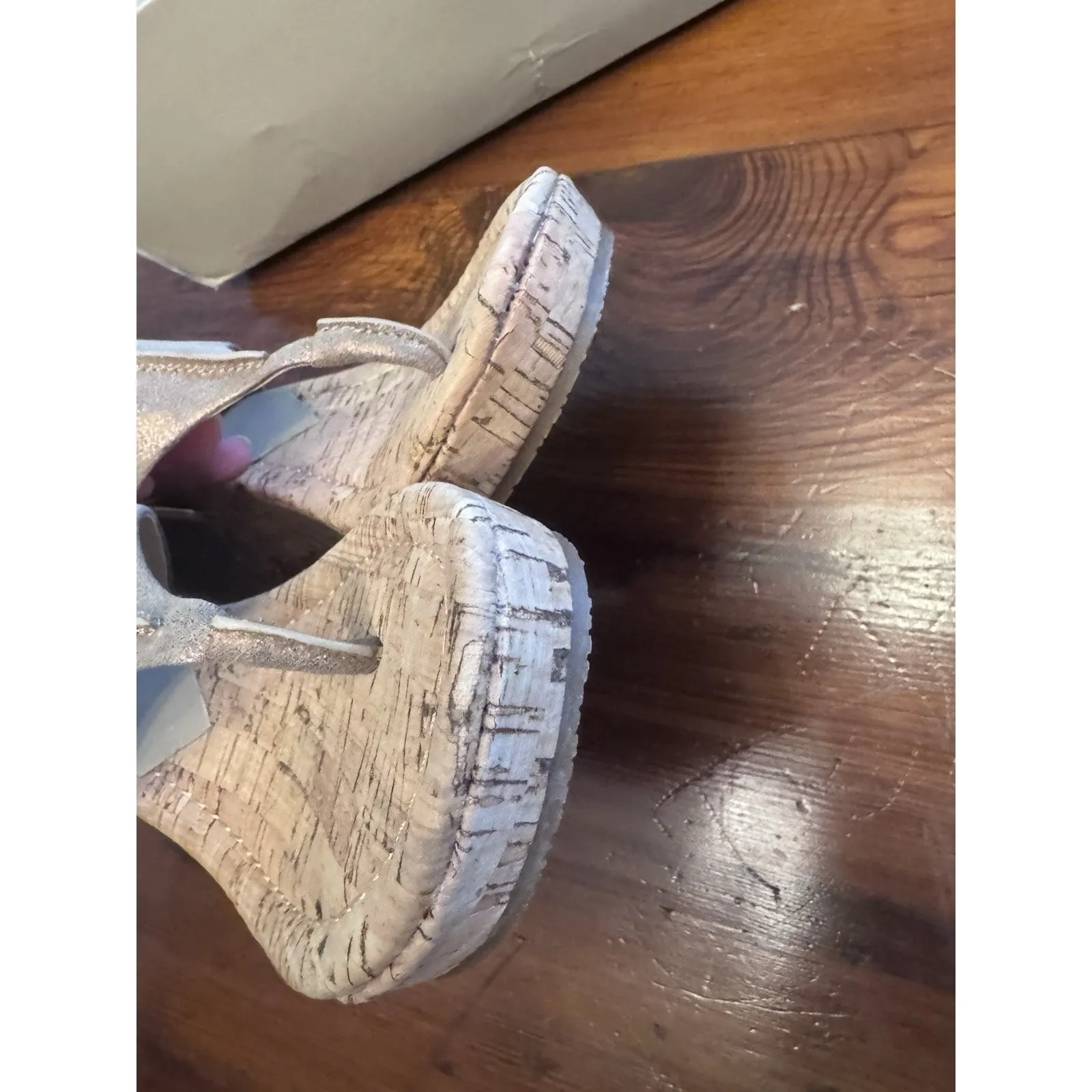 Donald Pliner Sandals Sz 8.5 Gil Wedges Shoes Cork Leather Metallic NIB NEW - Image 14