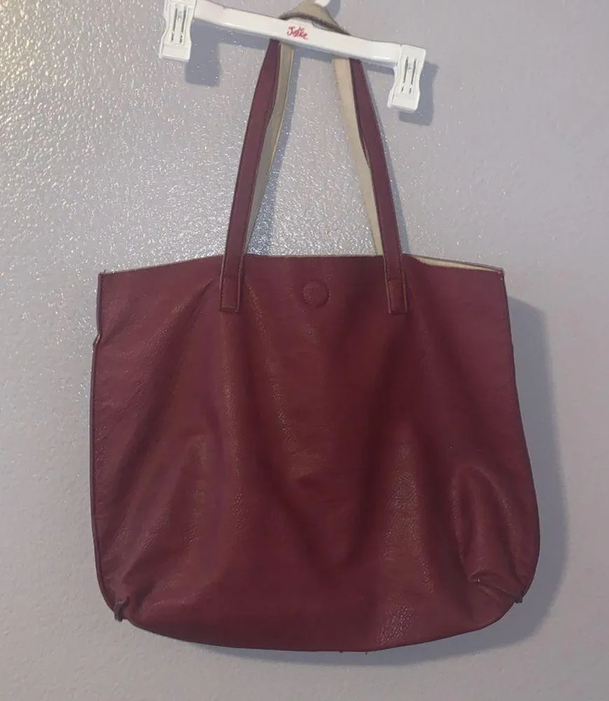 G.H. Bass & Co maroon reversible tote bag attached wallet faux leather - Image 5