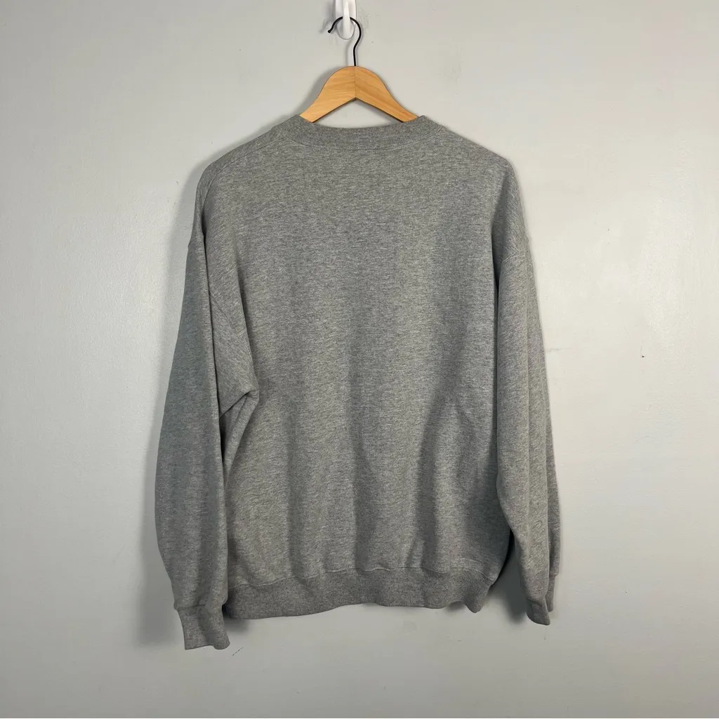 Y2k Walt Disney It's a Merry World After All Disney unisex Sweatshirt large Gray - Image 7