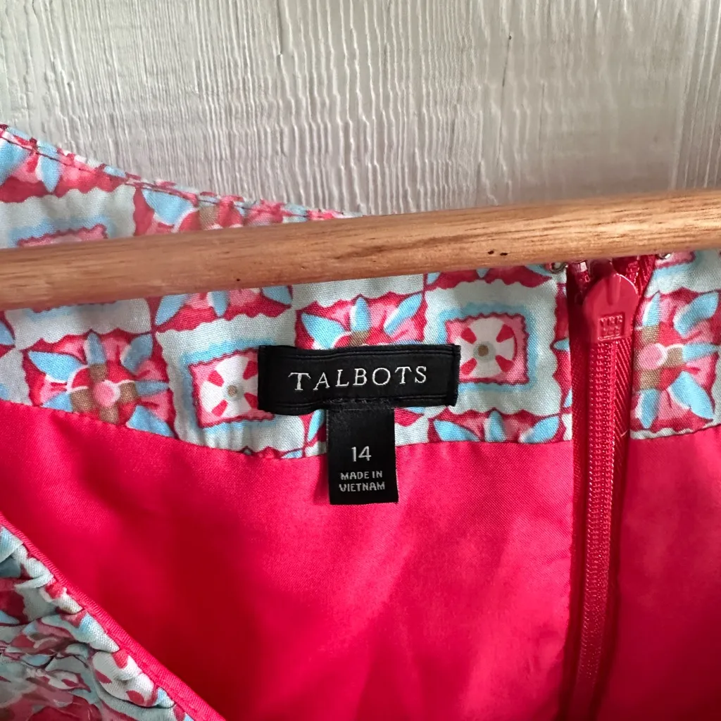 Talbots Bright Elegant Red Eclectic Patterned Women's Work and Casual Dress - Image 2