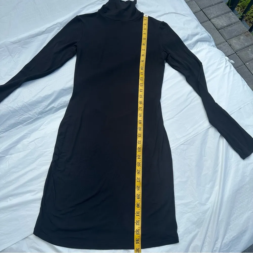 Kendall & Kylie Black Mesh Open Back Long Sleeve Dress  Size Small - Image 9