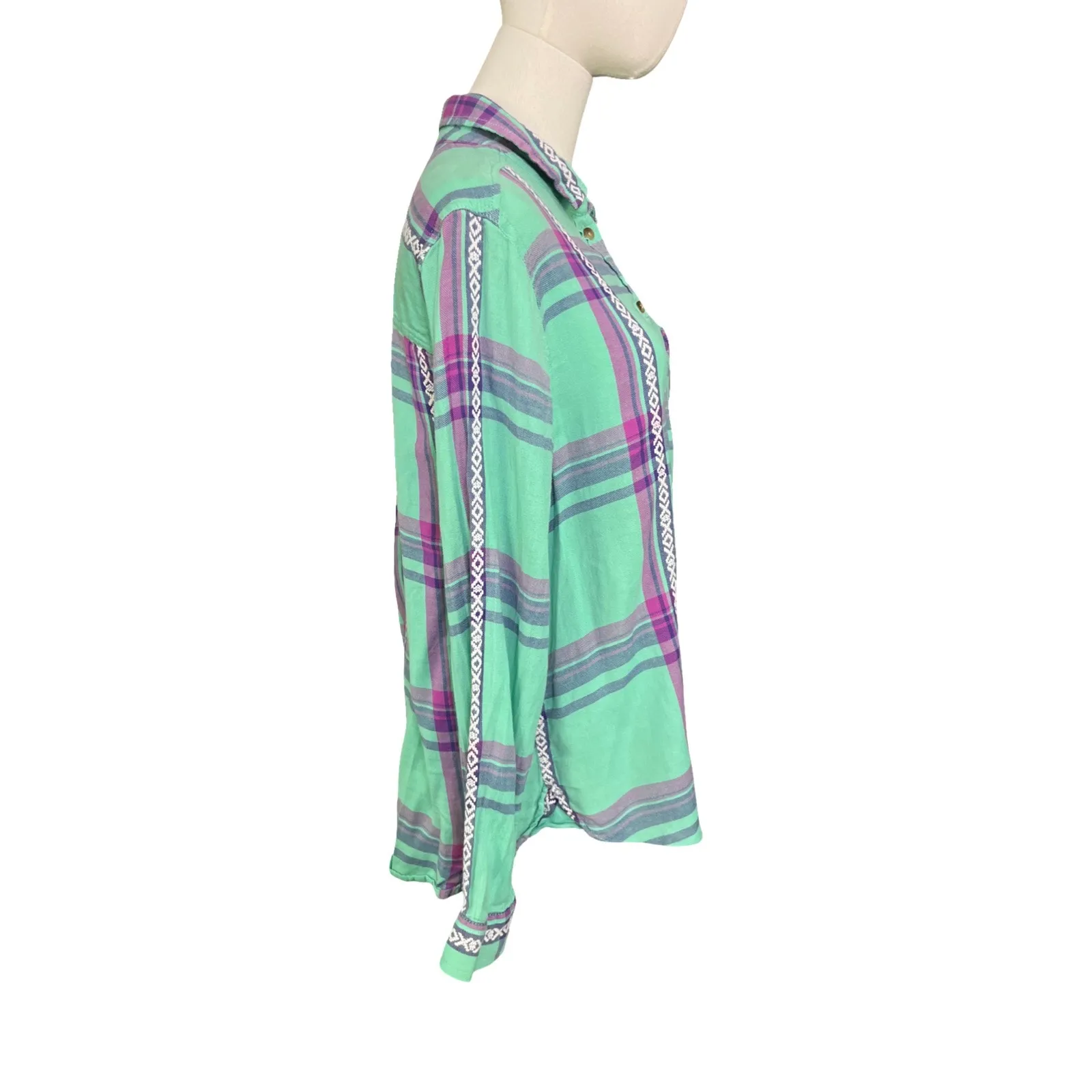 American Eagle Vintage Boyfriend Green Purple Plaid Embroidered Shirt Size L - Image 4