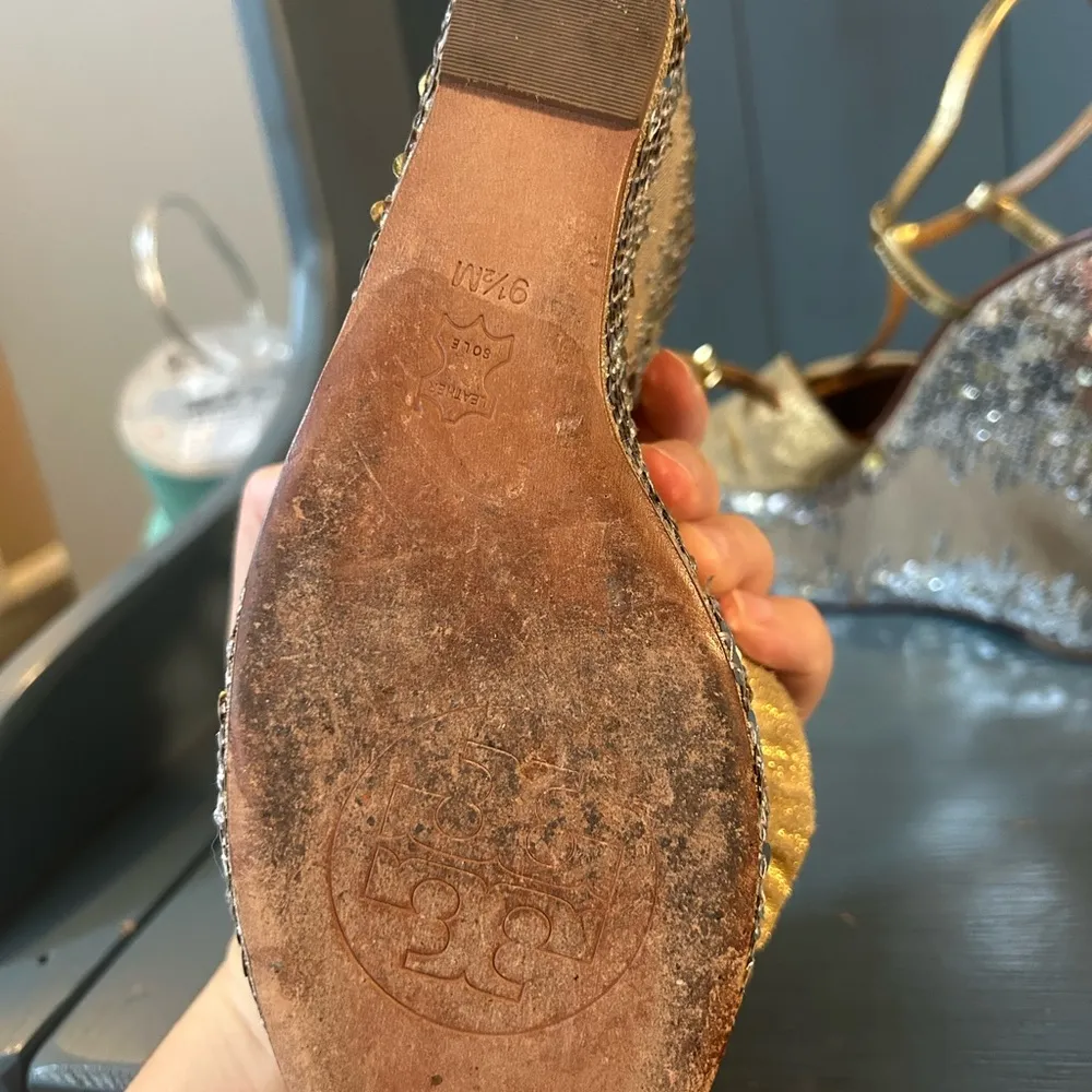 Tory Burch Wedge Sandal, Size 9.5 (Silver & Gold) - Image 6