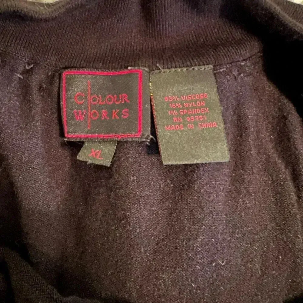 Colour Works black long sleeve sweater with chain accent Size XL - Image 5