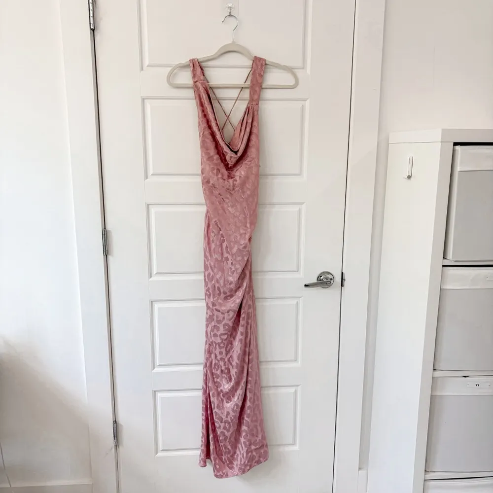 Tularosa Leah Maxi Dress Dusty Pink - Image 4