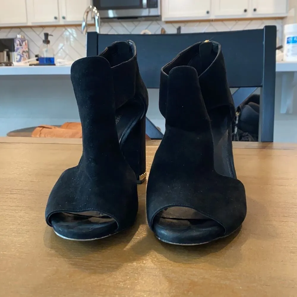 MICHAEL Michael Kors Sabrina block heel suede gold accents open toe sz 9.5 Black - Image 4