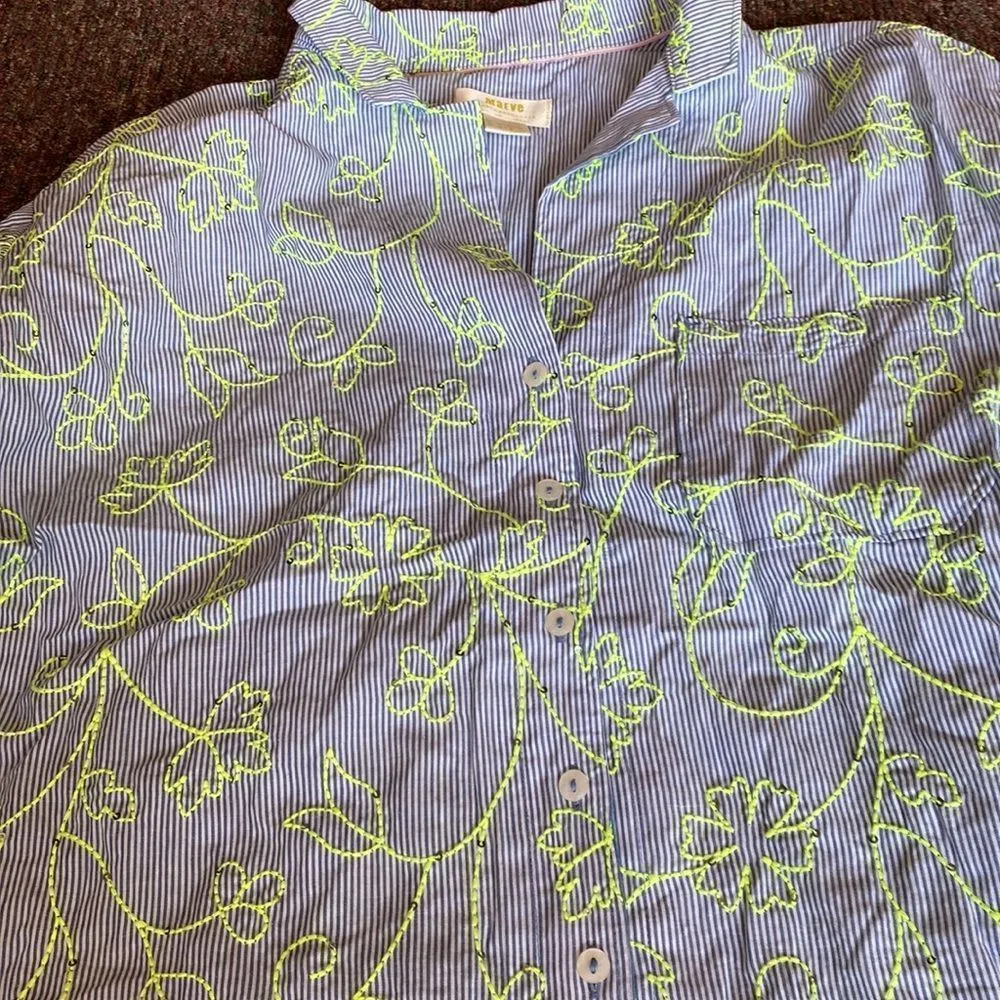 Anthro Maeve embroidered button down 6 - Image 5