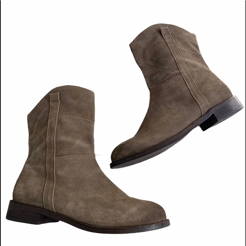 Sole Society Galen Suede Khaki Boots - Image 4