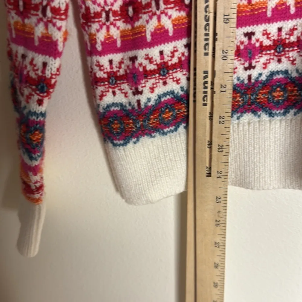 LOFT ladies pullover cozy Crew Neck Sweater with Fair Isle Pattern size medium - Image 8