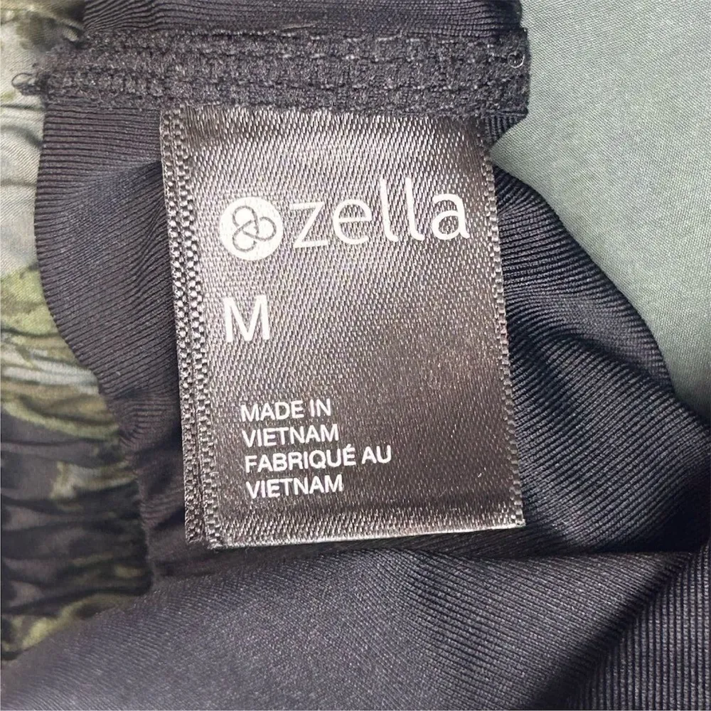 Zella Women's Camo Biker Shorts Size M Multicolor Green Activewear Running - Image 4
