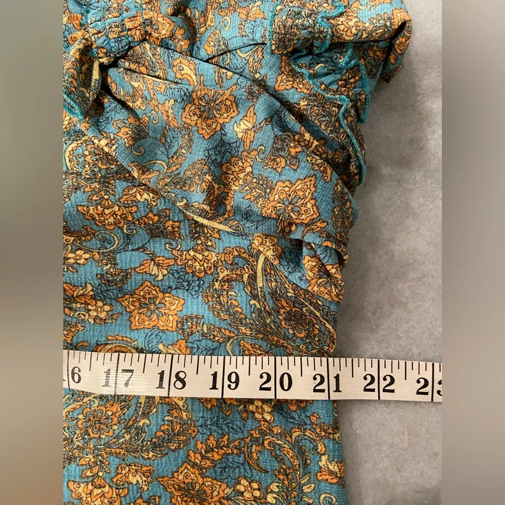 Melloday Size L Blue Paisley Smocked 3/4 Ruffle Sleeve V Neck Tie Peasant Top - Image 9