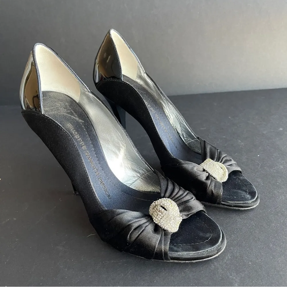GIUSEPPE ZANOTTI | Black Satin Crystal Knot Peep Toe Heels Sz 37.5 - Image 2