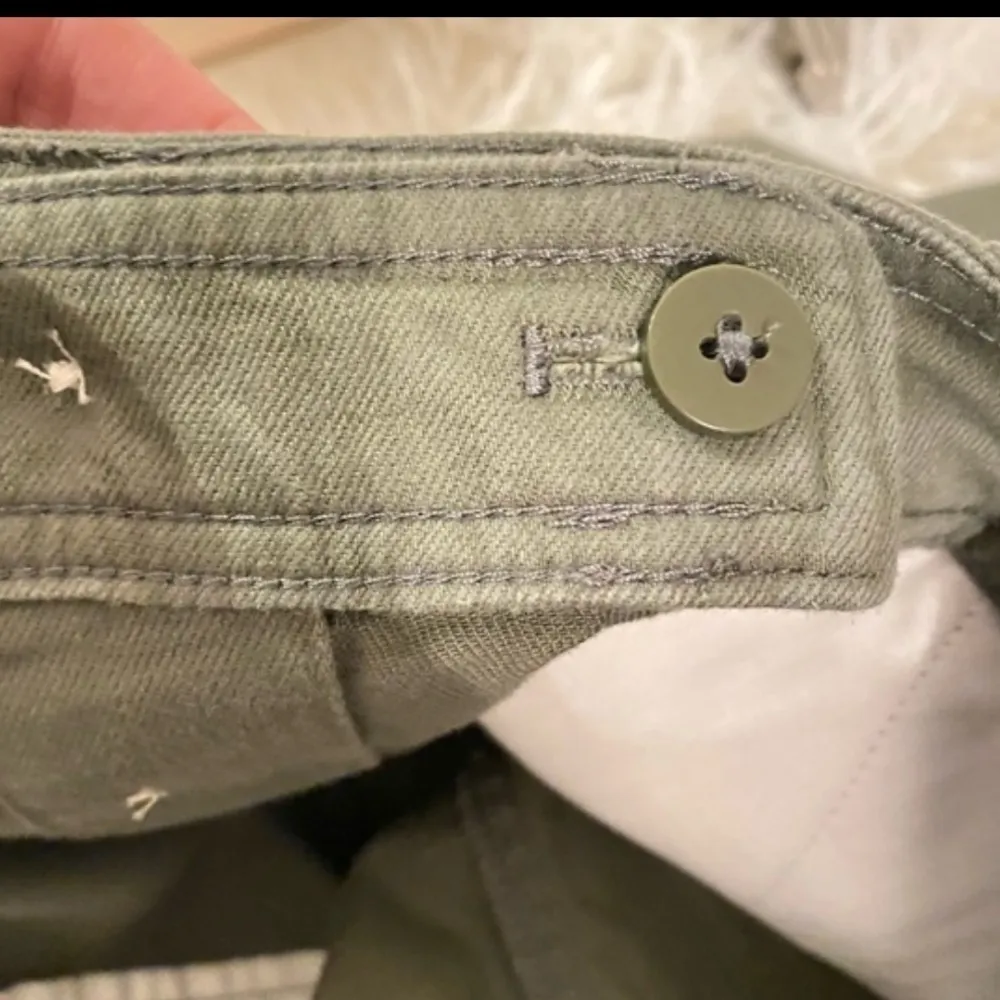 Talbots Army Green A-line short skirt with buttons down the front pockets - Image 6