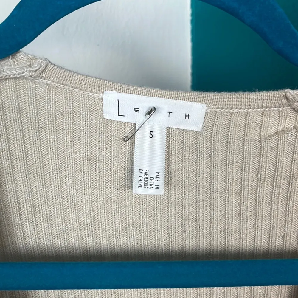 Leith Rib Wrap V neck long sleeve Sweater size S in tan - Image 4