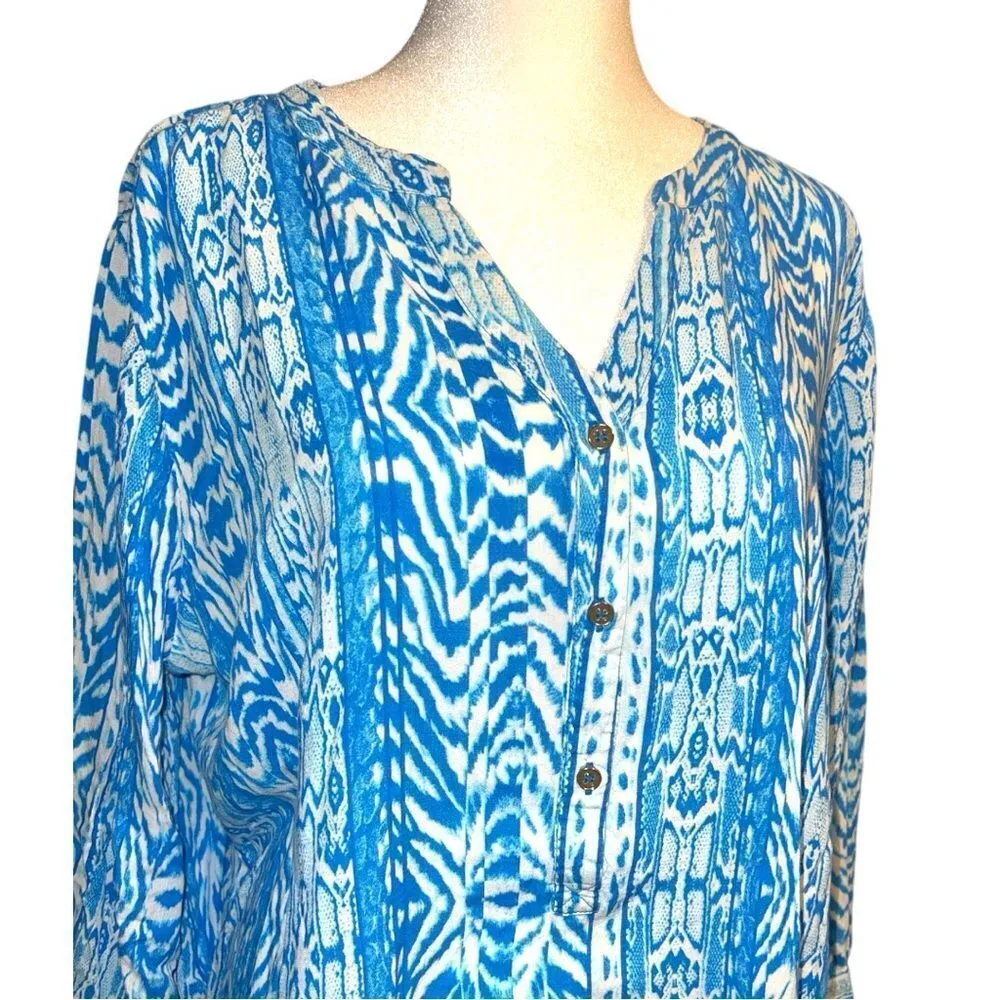 Grand and greene brand cute lightweight blue and white 3/4 sleeves tunic. Size L - Image 2