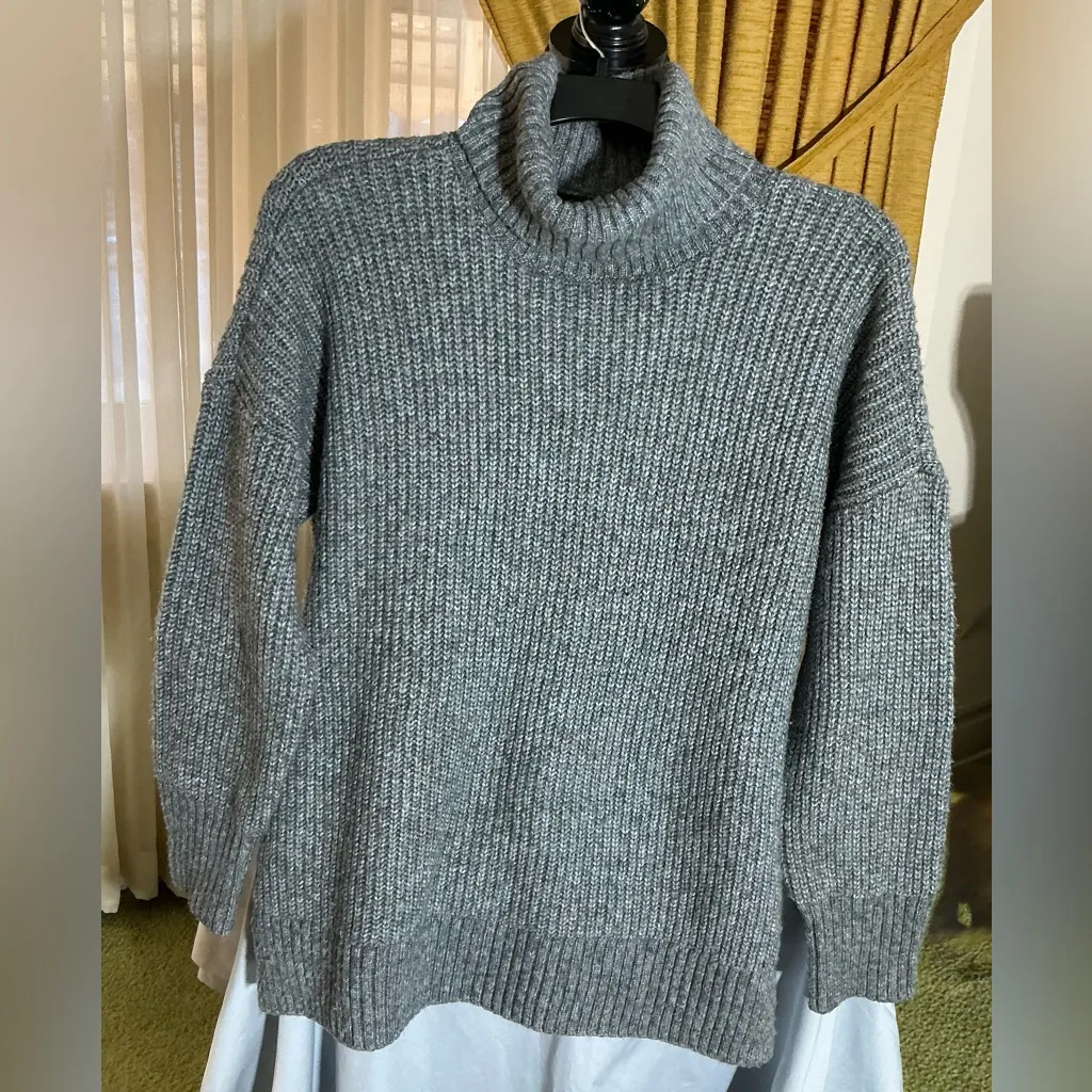 Nine West  sweater SO SOFT⛅️☁️🌥️ - Image 3