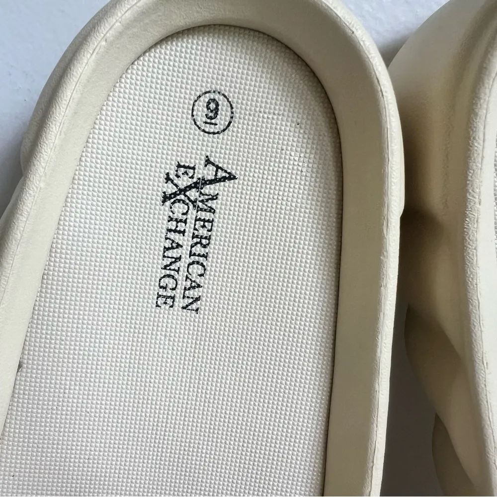 American Exchange Platform Pillow Women's Slip On Sandal Size 9 SKU#24586 - Image 4