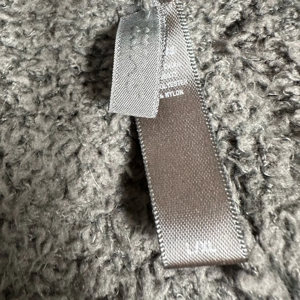 SKIMS Cozy Knit Teddy Fleece Jogger Lounge Pants Size Large / XL Light Green - Image 3