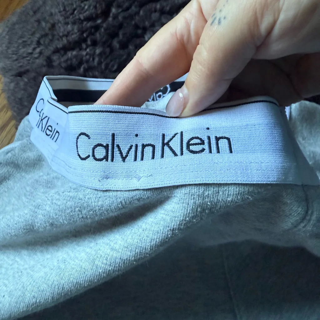 Calvin Klein Gray Sleepwear Shorts - Image 3