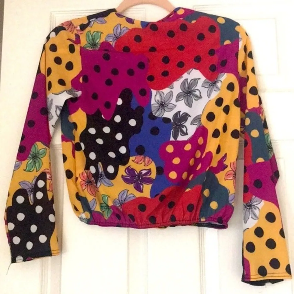 Boohoo Petite  Colorful long sleeve blouse - Image 4