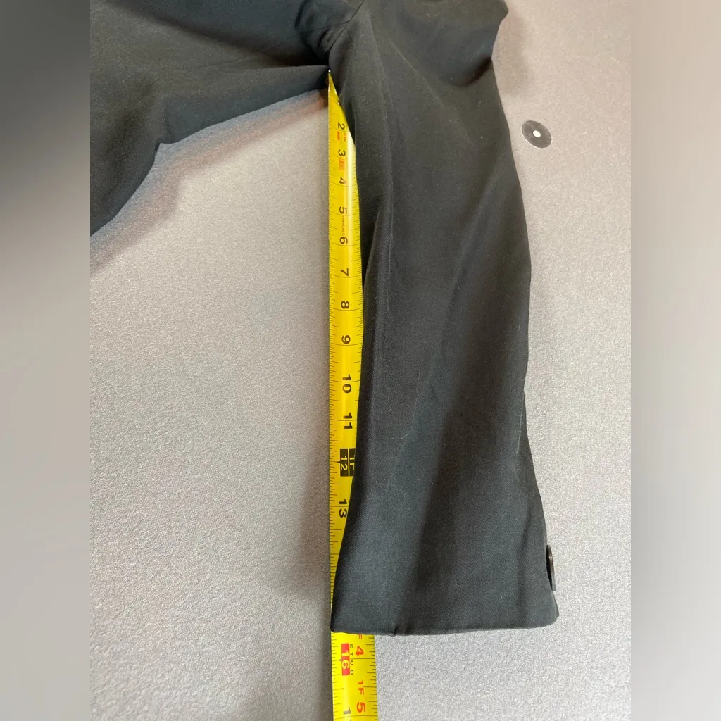 Henri Bendel Silk Black womens Jacket 2 Buttons Size‎ 14 - Image 8
