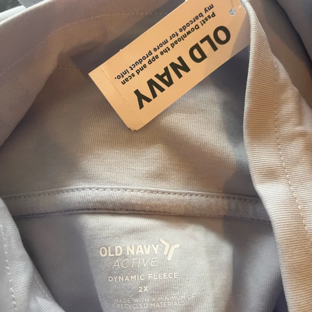 Old Navy Women's Sky Blue Half-Zip Hoodie - Image 2