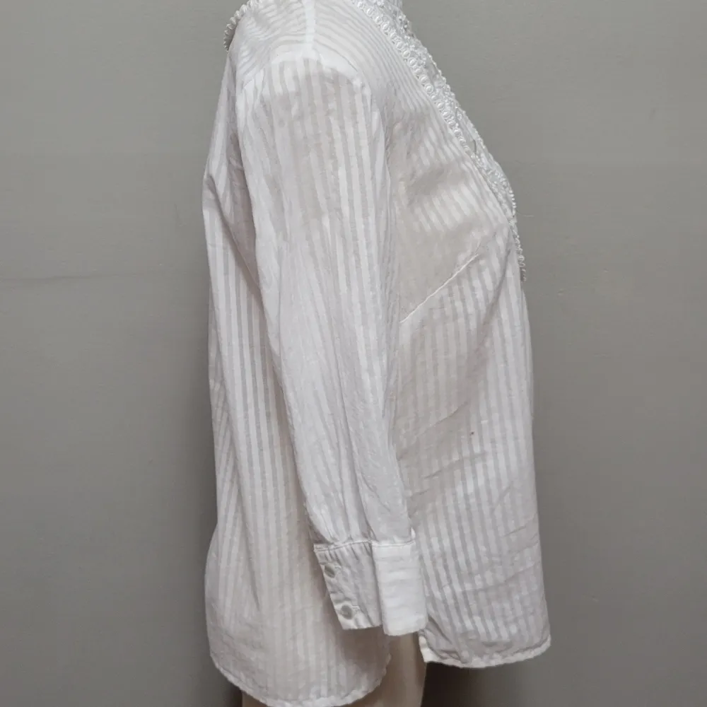 Coldwater Creek jacquard stripe bib blouse size mp - Image 3