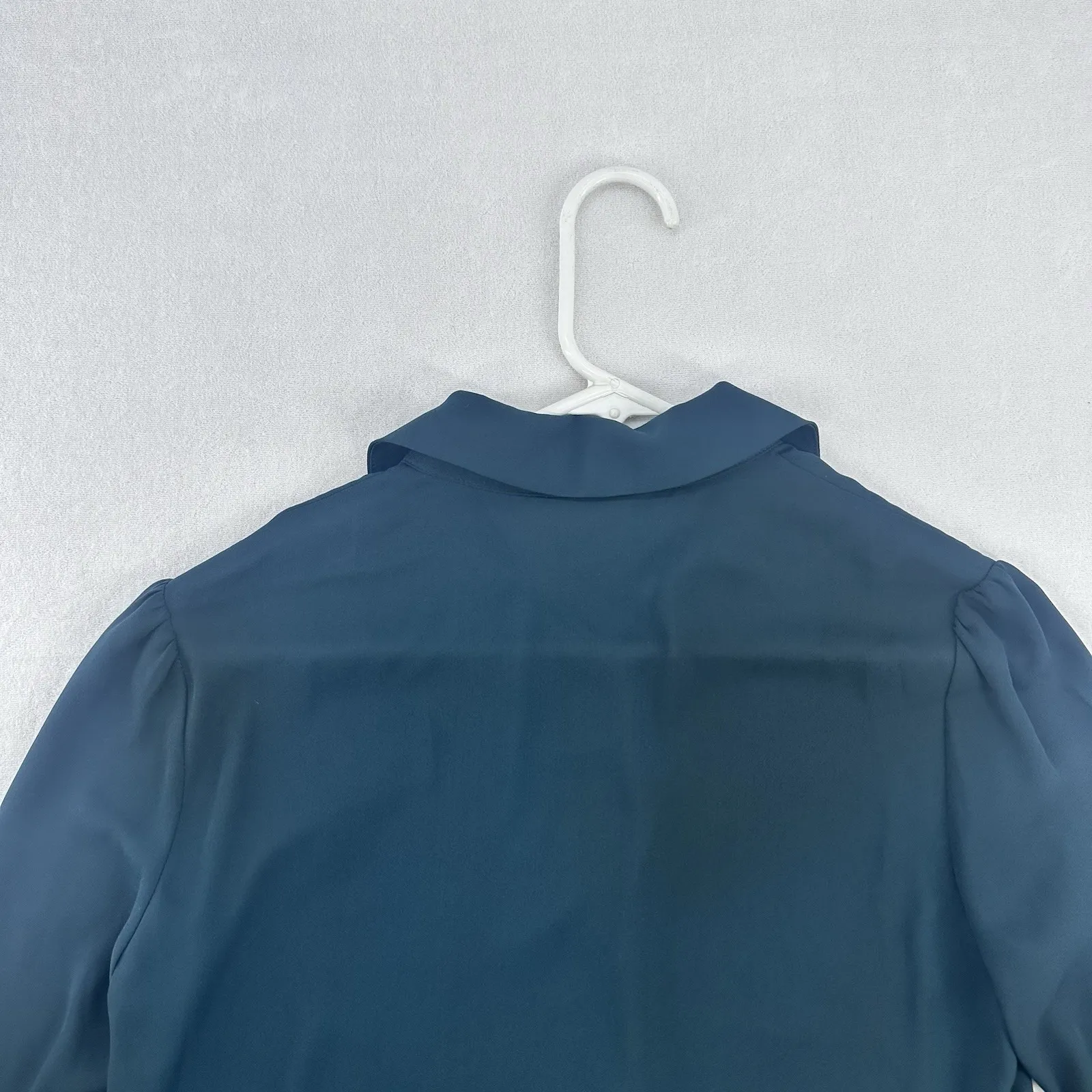 Sunday Best Aritzia Soft Button Down Shirt Green Size Small - Image 8