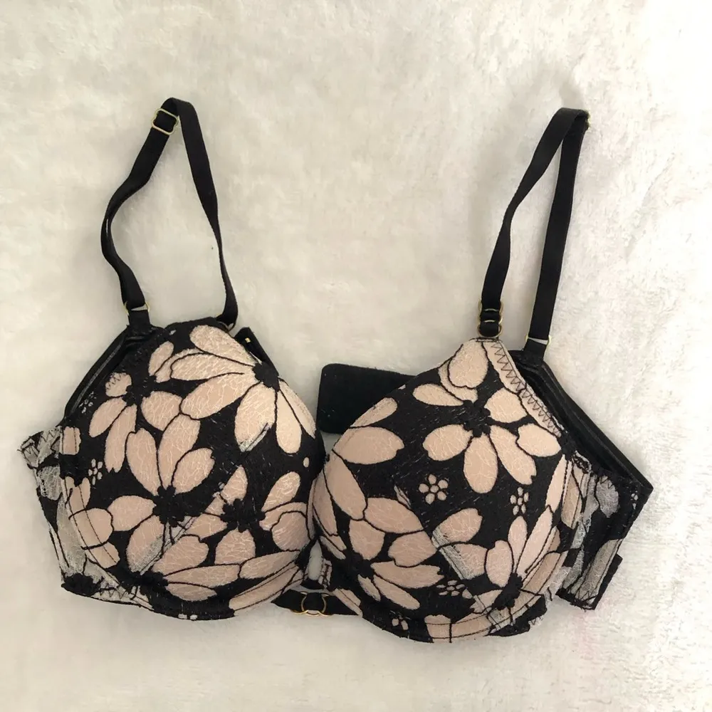 Victoria’s Secret mesh embroidery push-up bra, size 34A - Image 2