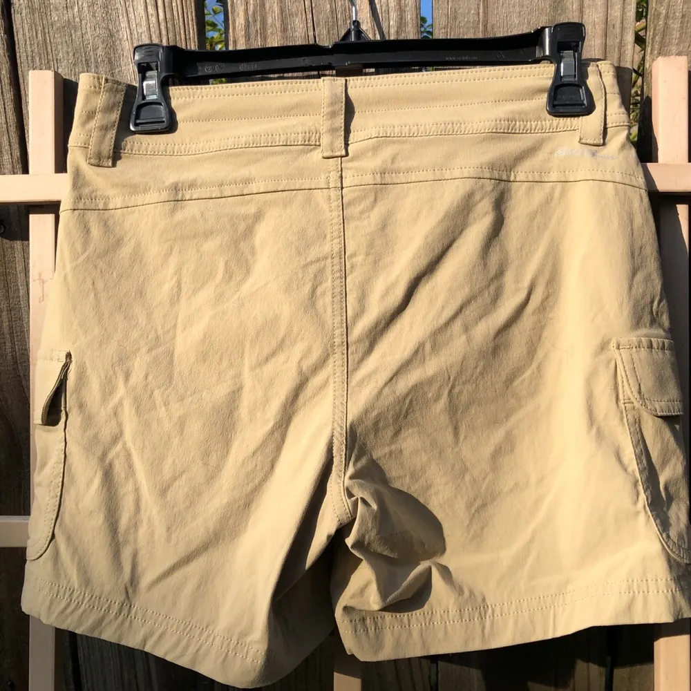 Eddie Bauer Ladies' 4” Summer Trail Stretch Beige Cargo Shorts 4 - Image 5