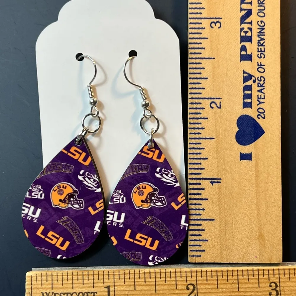 LSU Tigers Teardrop Dangle Pierced Earrings New - Image 3