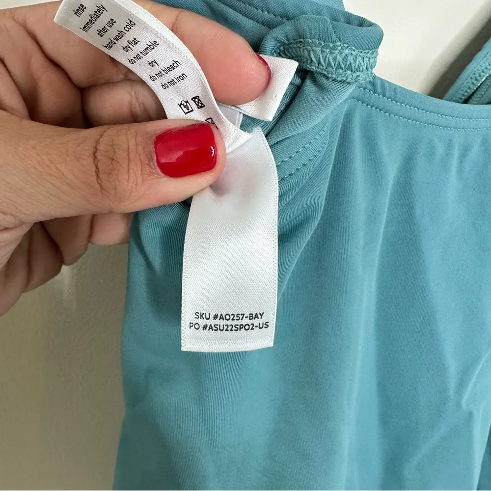 Andie The Capri One Piece Swimsuit in Bay Blue - Image 10