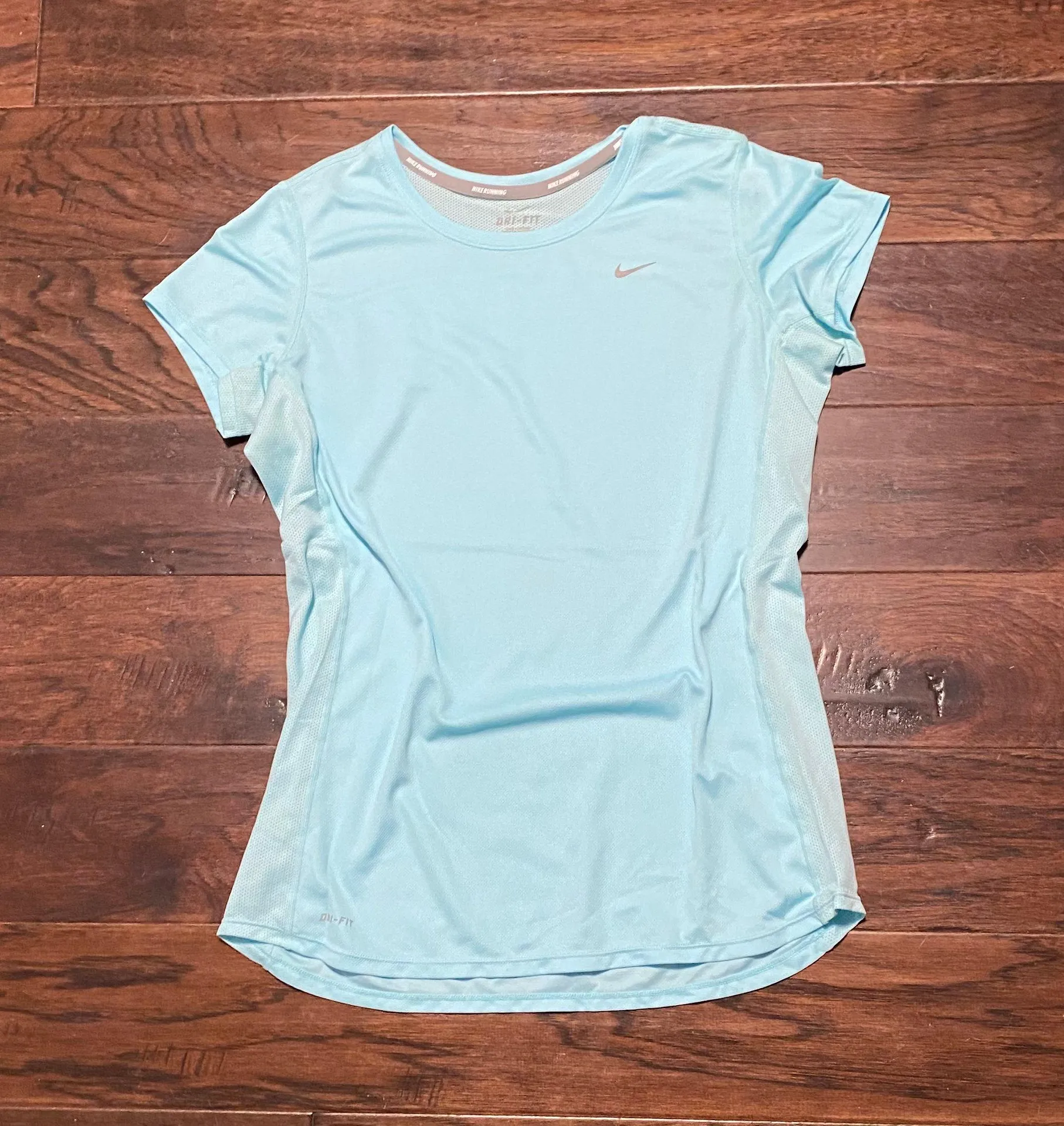 Womens  Drifit Aqua Running shirt - Image 2