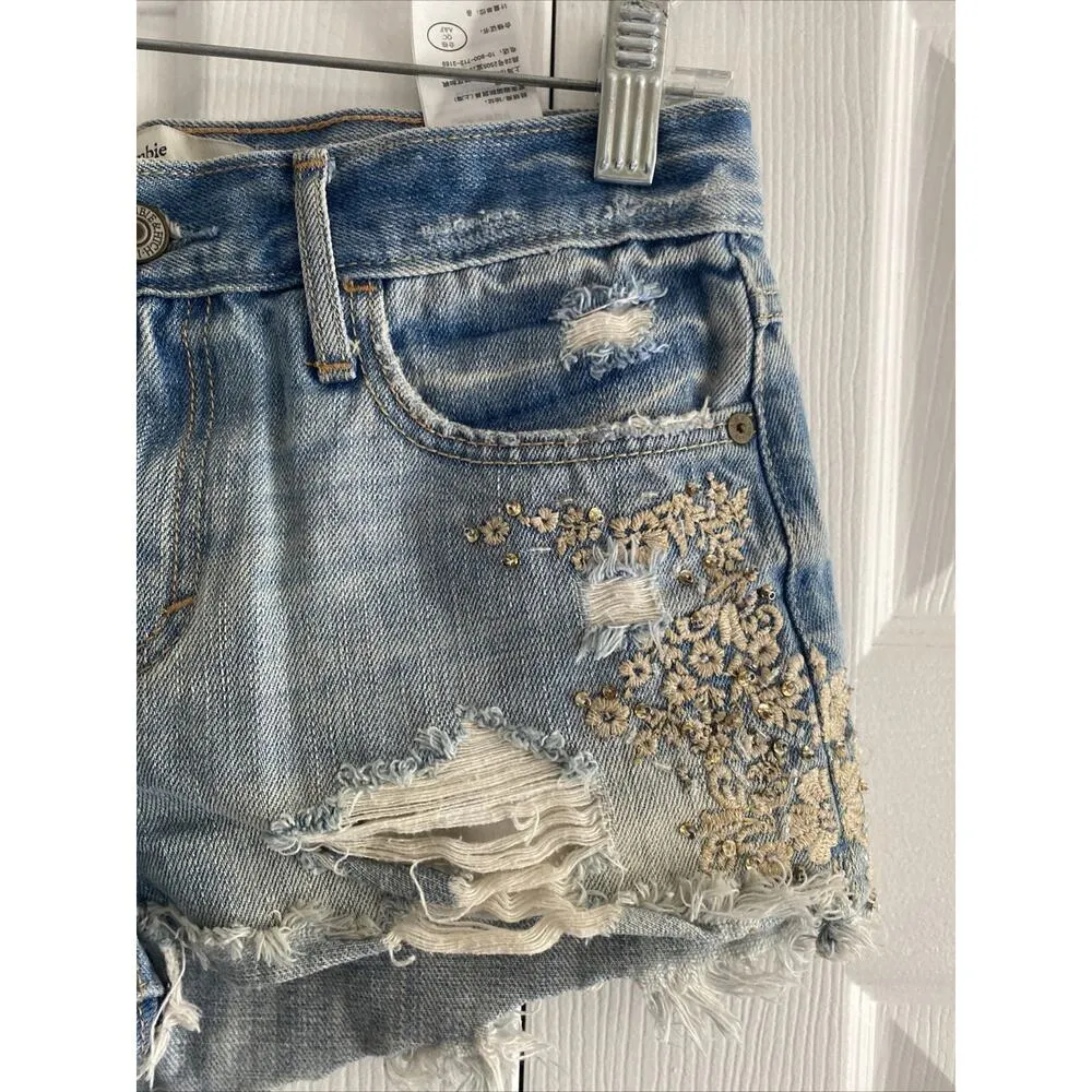 Abercrombie Fitch Women's 25 Distressed Denim Beaded Light‎ Wash Shorts Boho - Image 2
