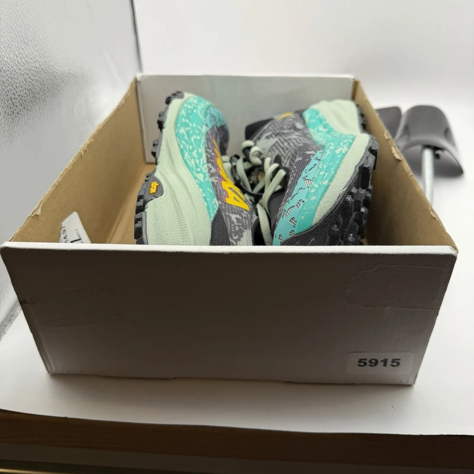 Hoka One One Women's Speedgoat 6 Running Sneaker Shoes, Size 8.5B US - Image 10