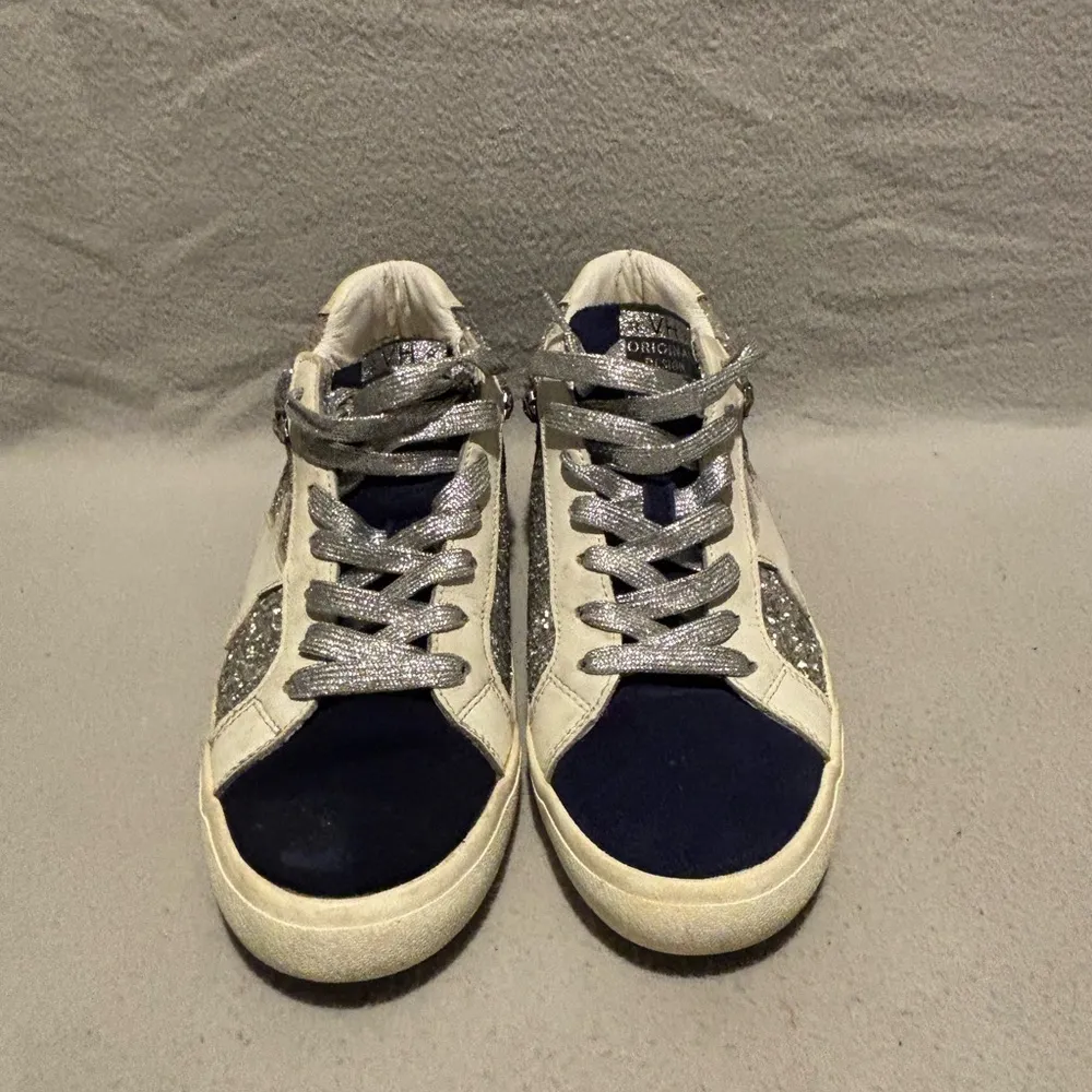 Vintage  Havana Bounce 23 Silver Glitter and Navy Suede Sneakers Size 11 - Image 2