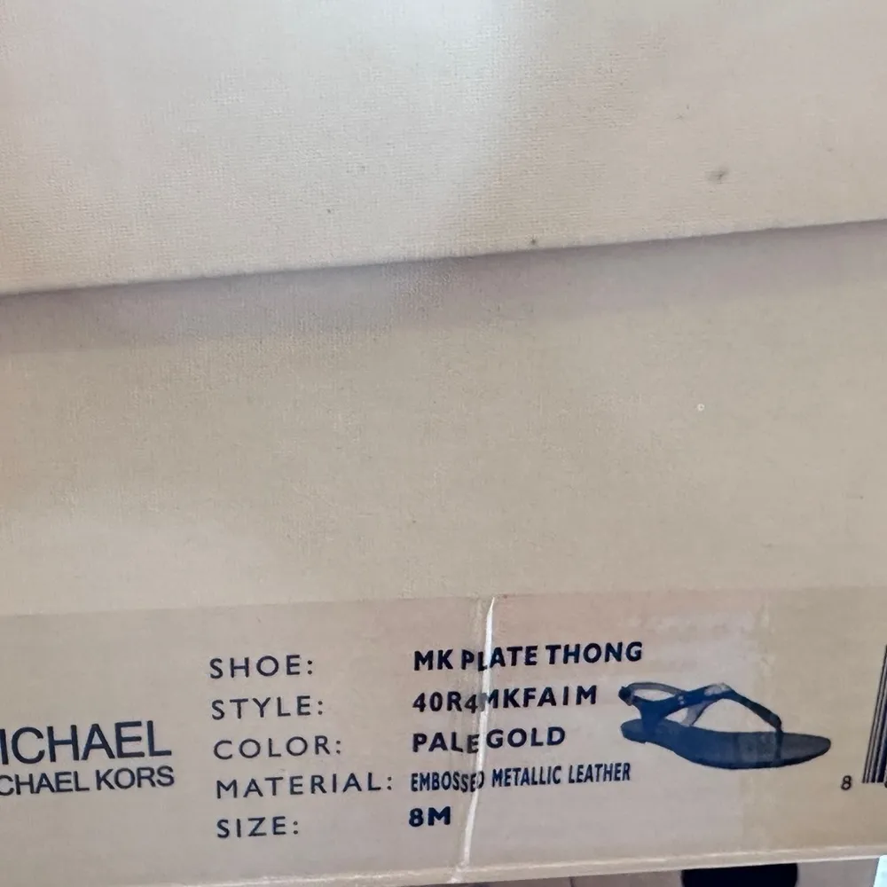 Michael Kors Plate  Flat Thong in Pale Gold - Image 8