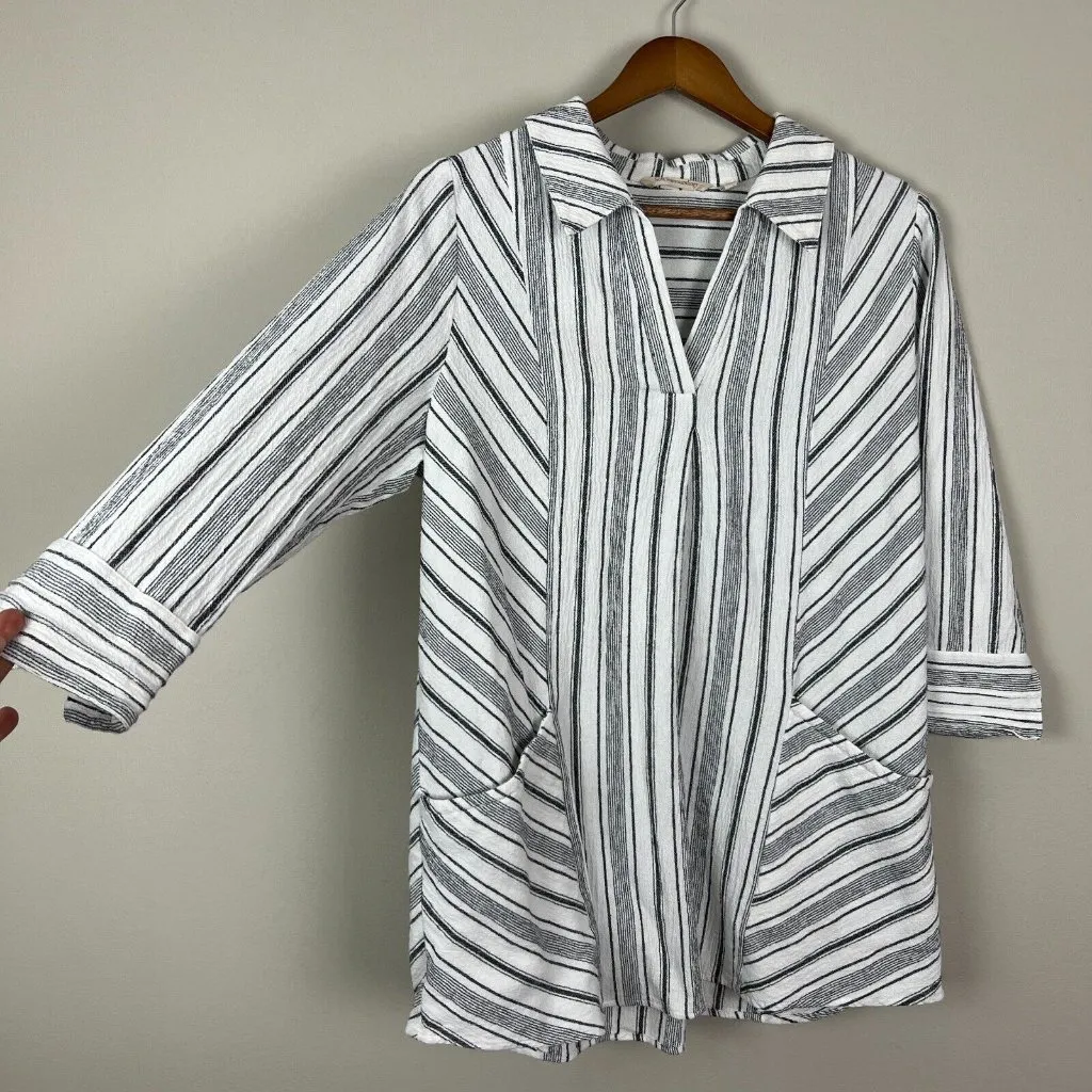 Soft Surroundings Tunic Top Womens Medium Gray White Stripe Pockets 3/4 Sleeve M - Image 3