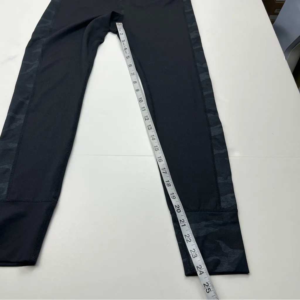 Vuori Womens Asymmetric Block Leggings Black Camo Camouflage Small Athletic - Image 5