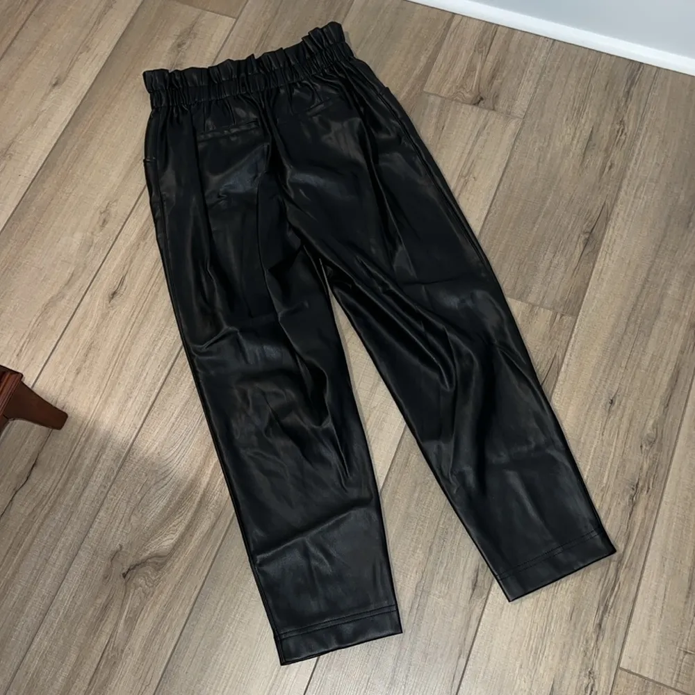 Madewell  Faux Leather Pants - Image 3